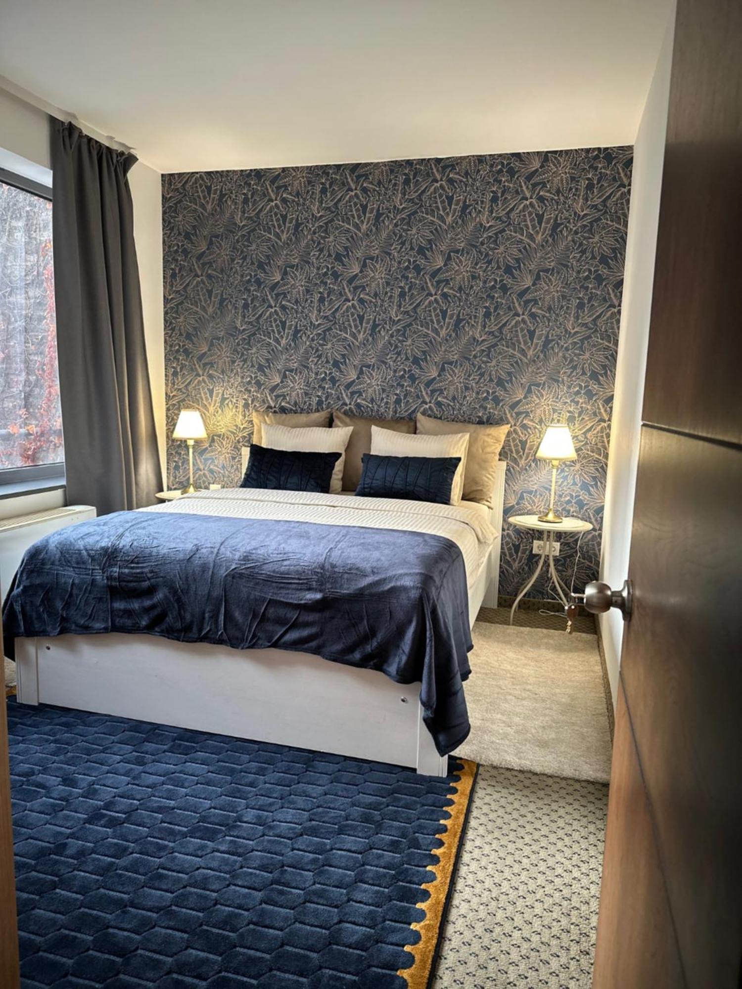 Apartament Wellness By The Opera *